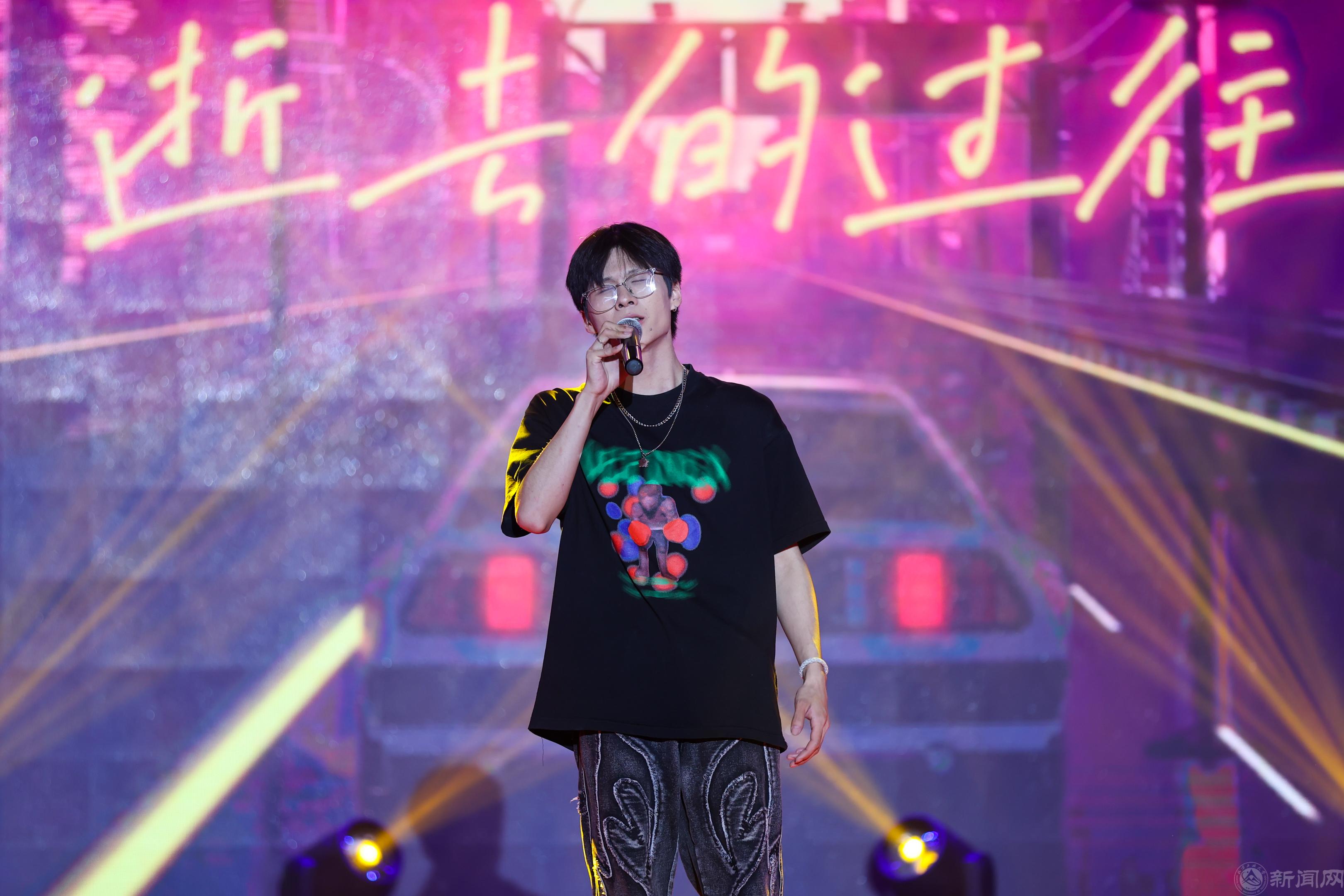 AG8I0866.jpg AG8I0866.jpg