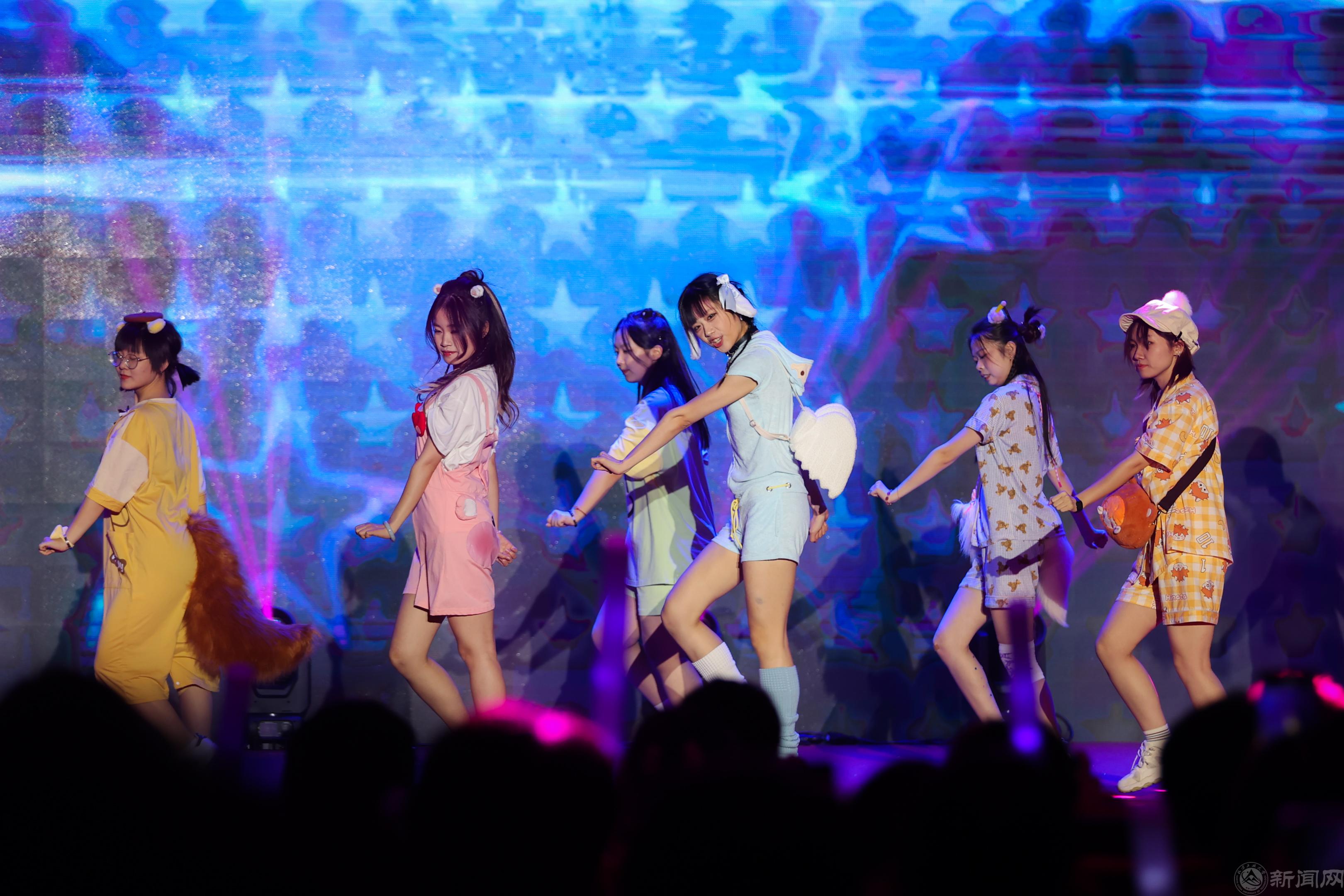 AG8I0904.jpg AG8I0904.jpg