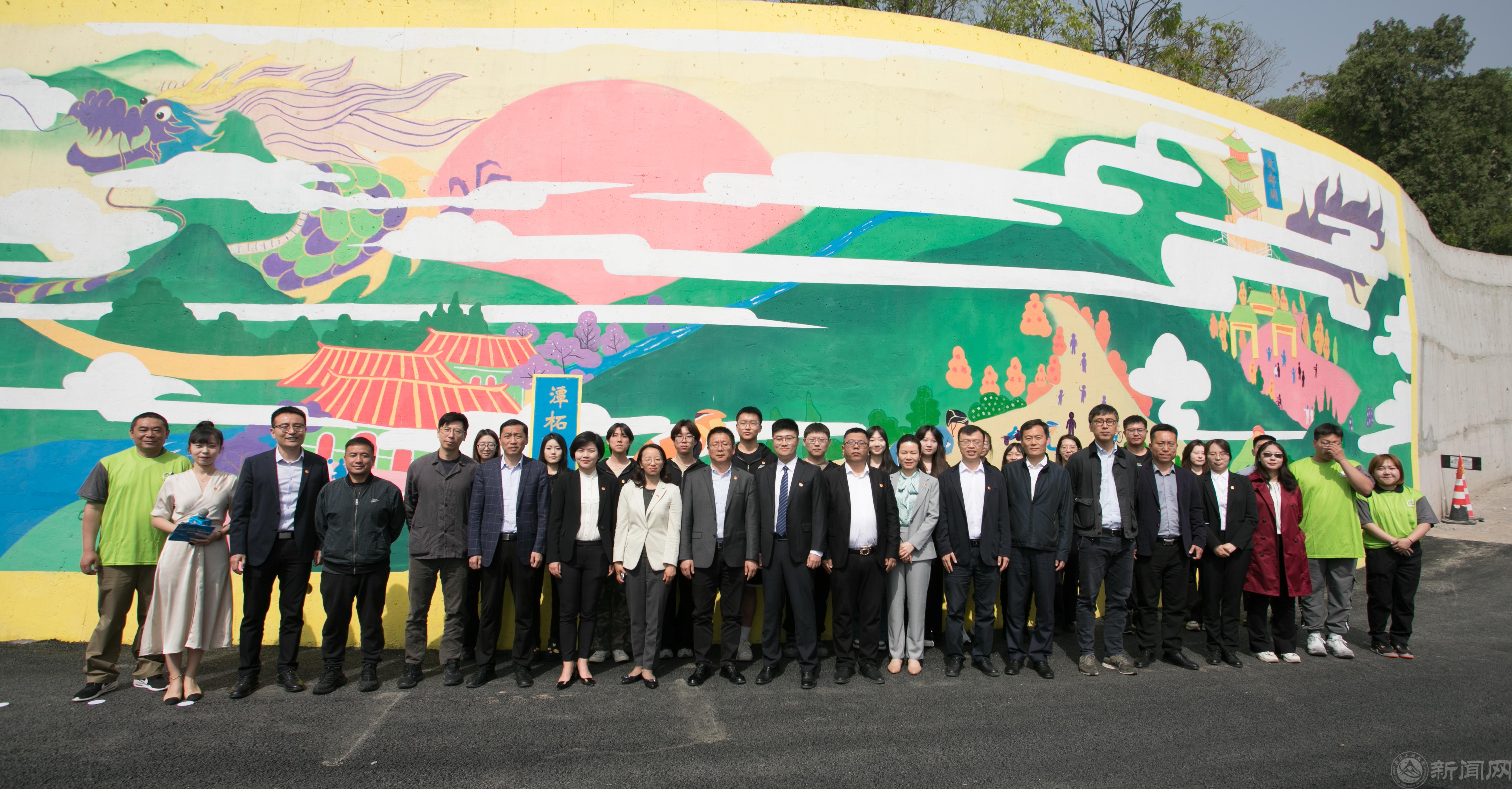 照片.jpg 照片.jpg