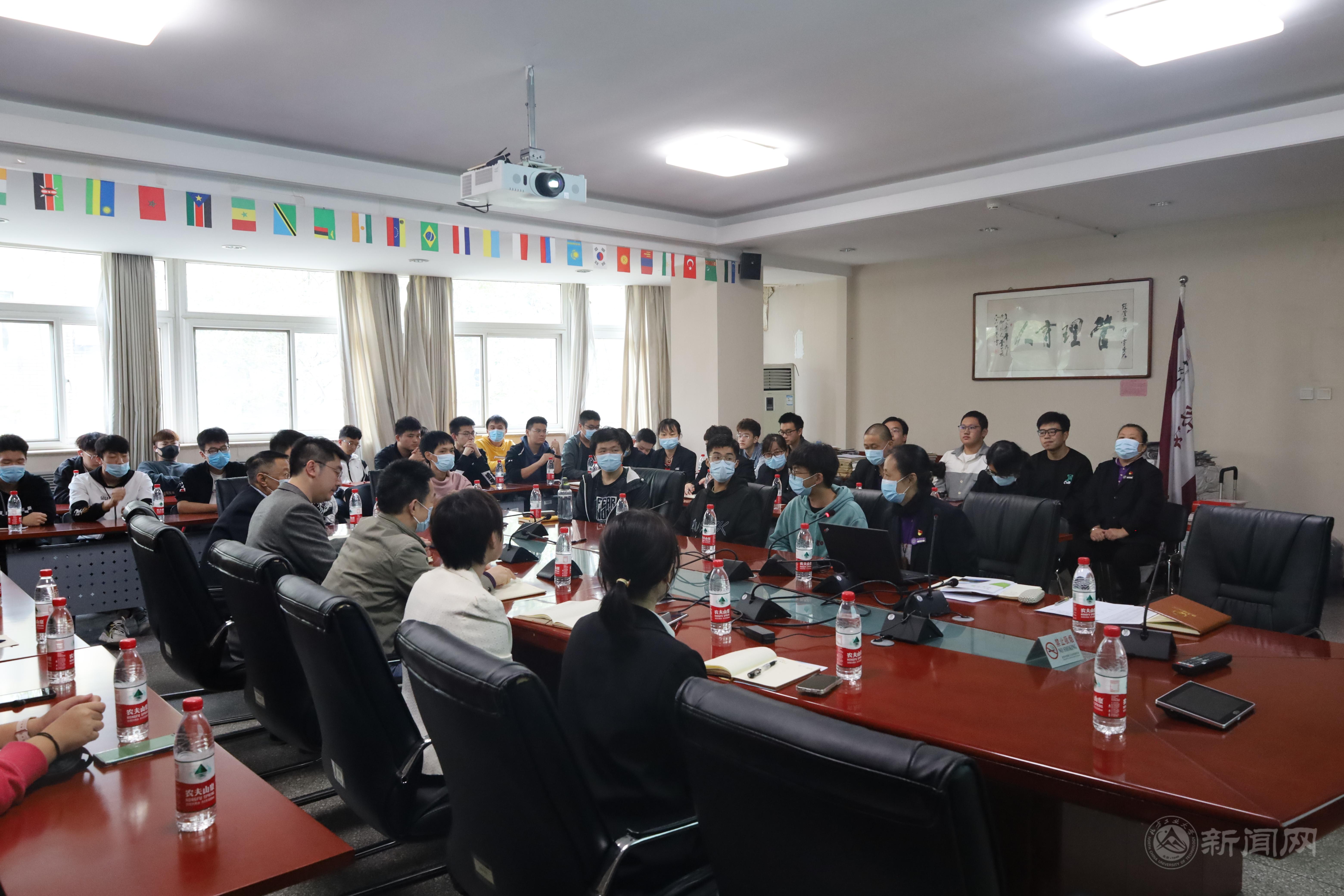 6ad33bd0bc338f179a16181990fd470.jpg 6ad33bd0bc338f179a16181990fd470.jpg