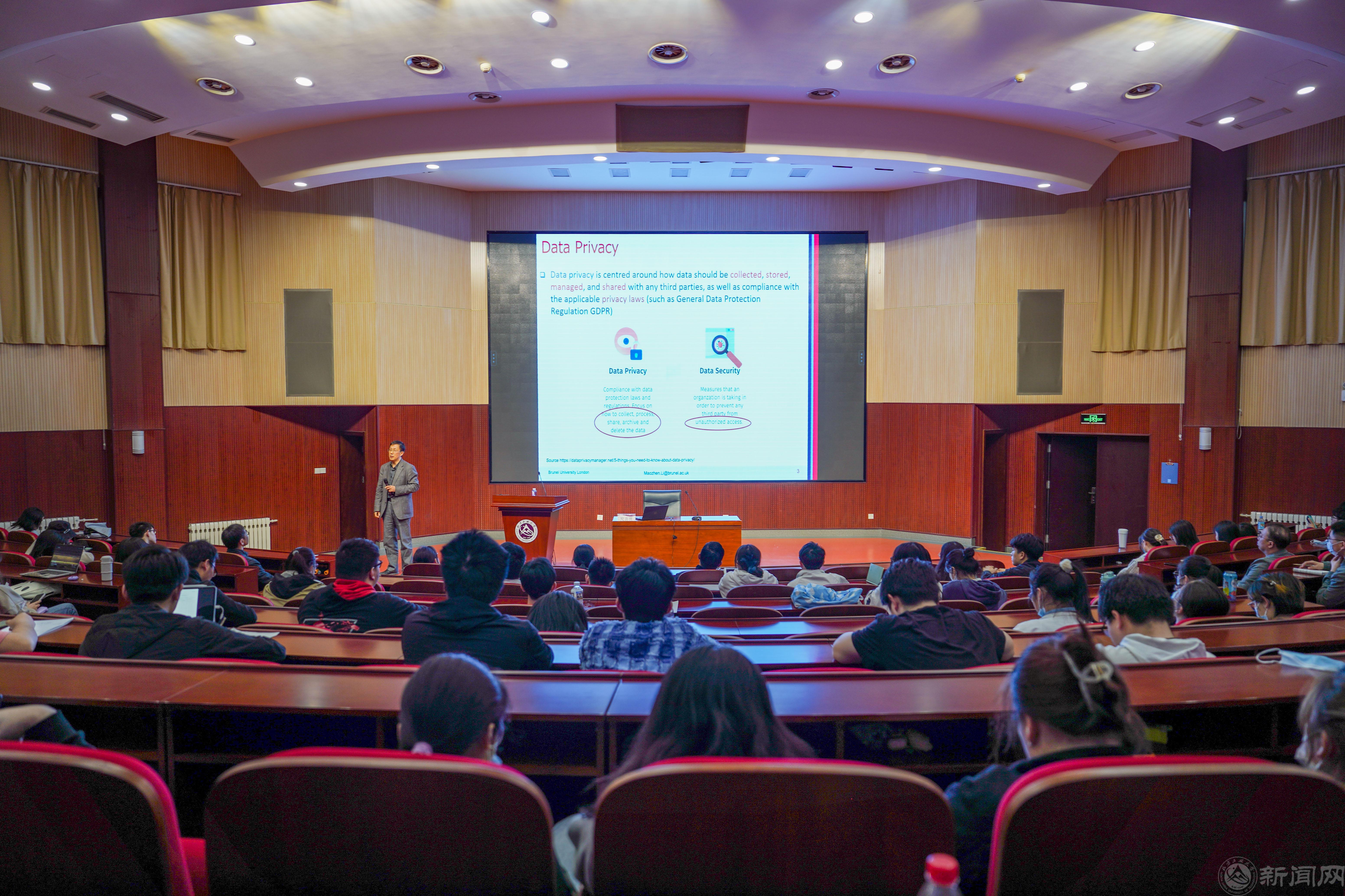 SHT03395.jpg SHT03395.jpg