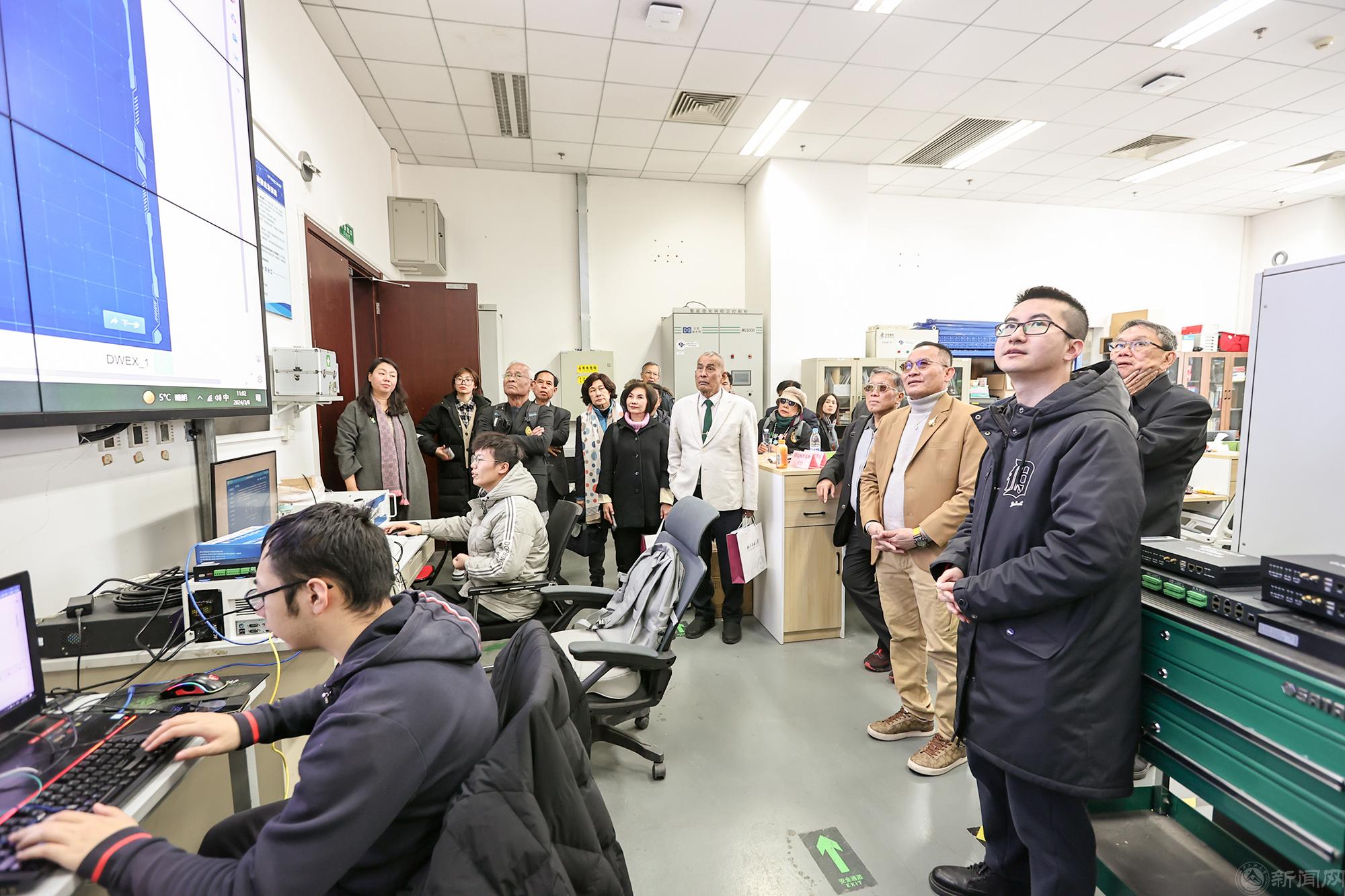參觀-2.jpg