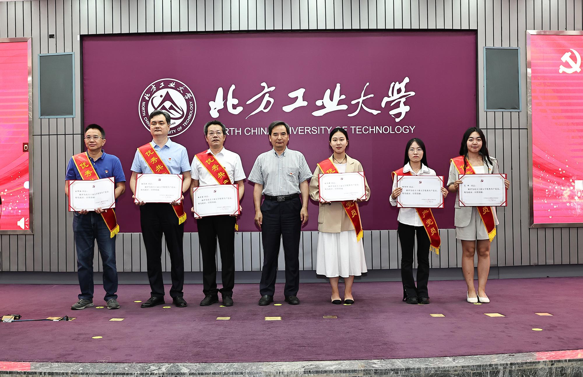 AG8I1603 - 副本.JPG