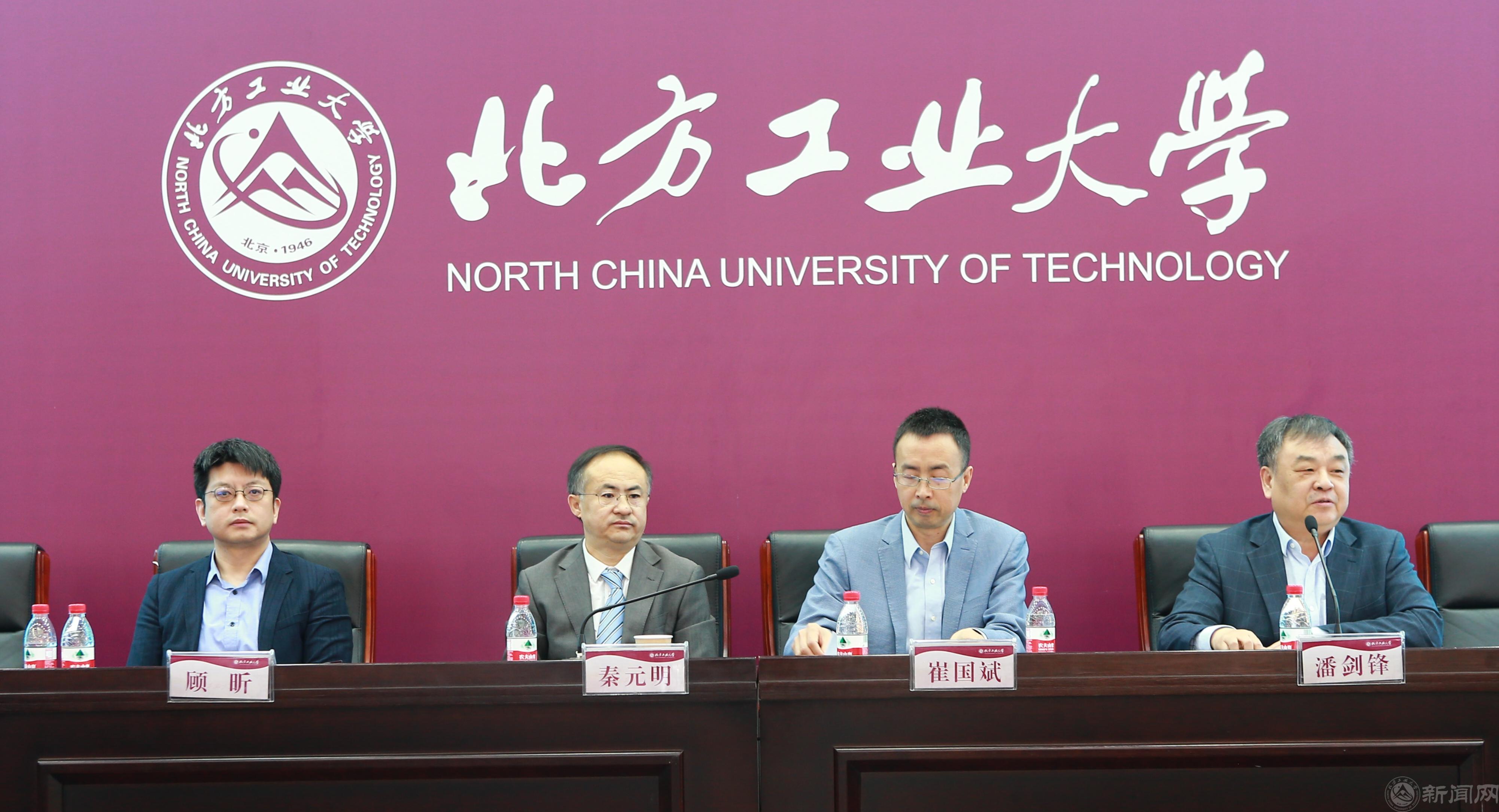 FDX_0727_edit_46817544140420.jpg FDX_0727_edit_46817544140420.jpg